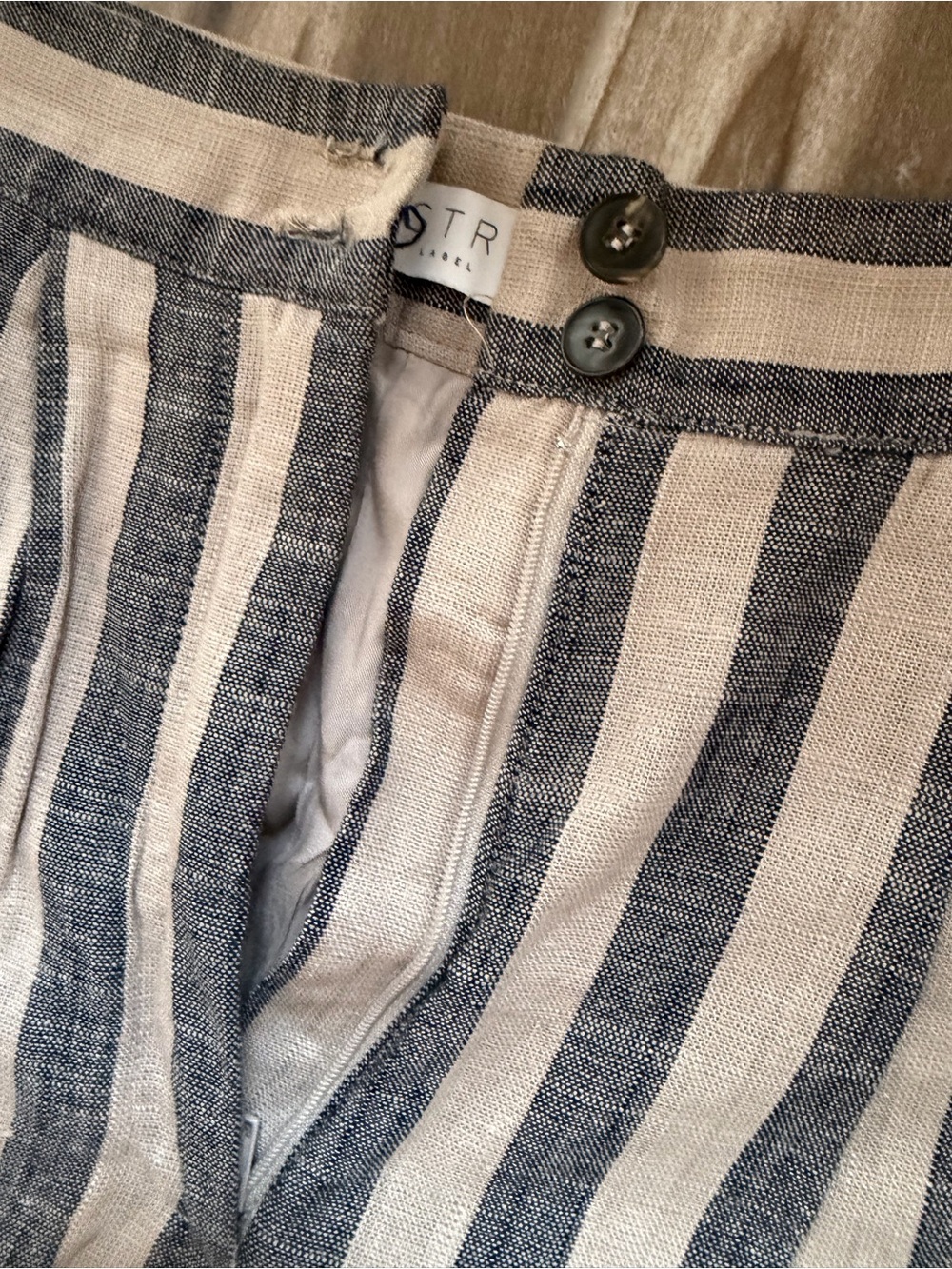 Astr Striped Wide-Leg Cropped Pants in Cream and Navy - Picture 3 of 4